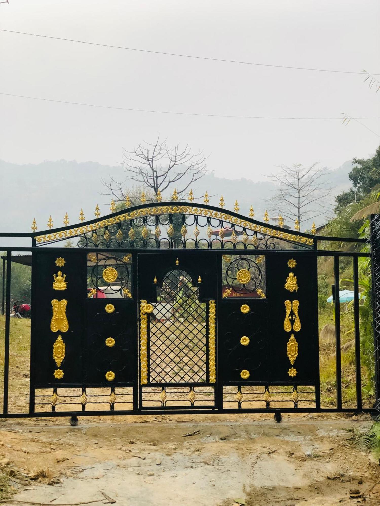 Вілла Into The Wild Pokhara Kaski Екстер'єр фото